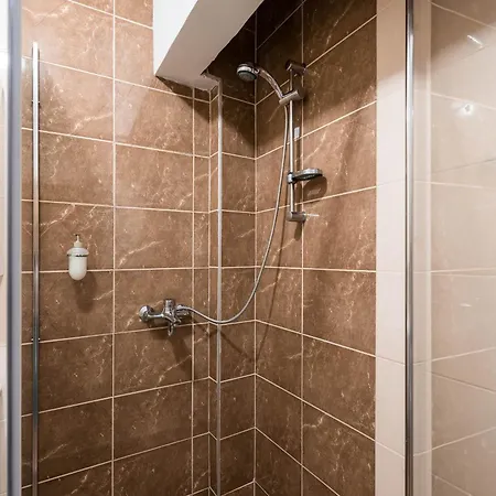 Lazy Days - 1br In Center Apartment Warna