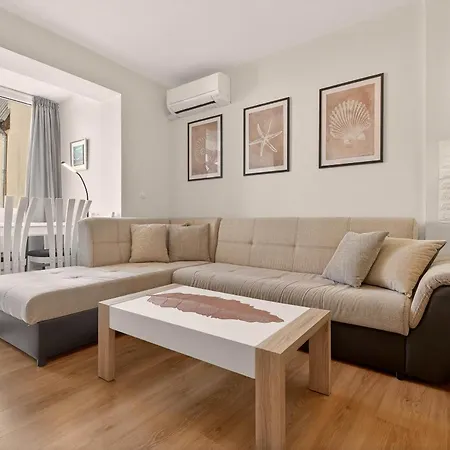 Lazy Days - 1br In Center Apartamento Varna